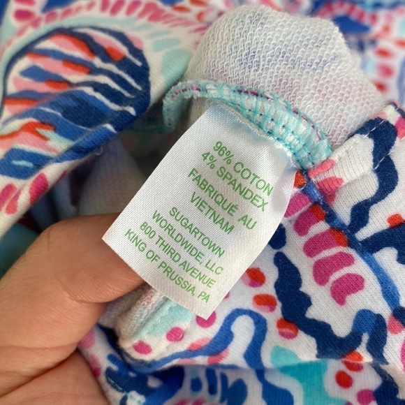 Lilly Pulitzer | Sleeveles Preppy Dress with Low Neck Line | Excellent Condition - Picture 6 of 7